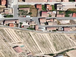 Haus  Barrio trullets. Casa en barrio trullets en almenar, lleida