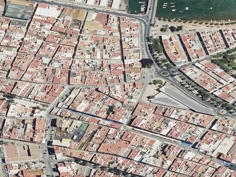 Foto ec67da30-3b63-454c-acd7-a6d241811959. Local comercial a Isla Cristina