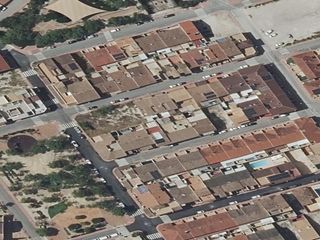 Pis a Calle Hermanos Alvarez Quintero