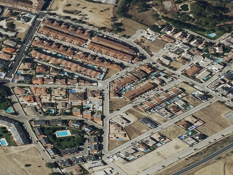 Foto e2fa281b-ef33-4a32-b9f2-f451fd82566f. Pis a Griñón