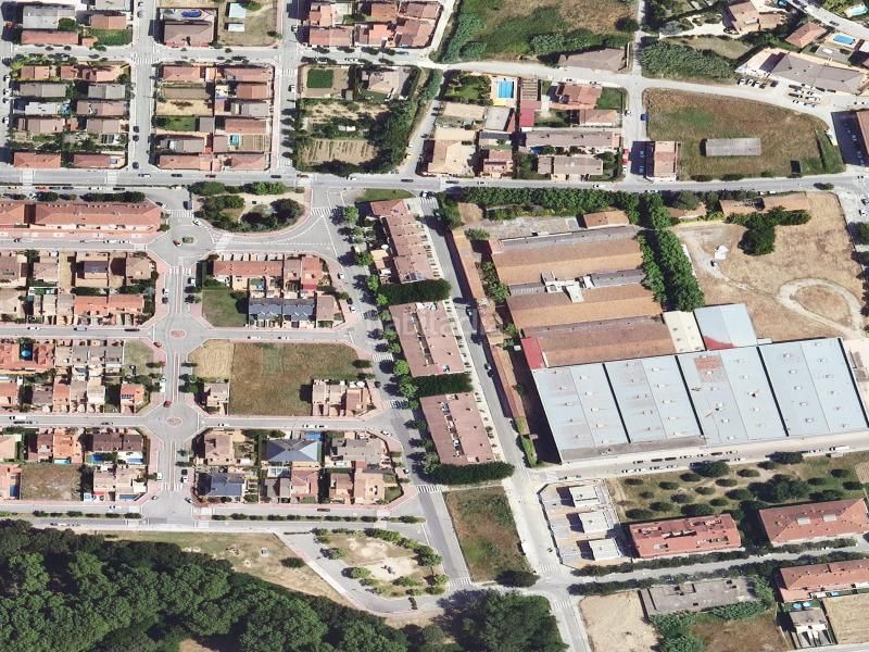Foto b5c2d281-a655-433a-86d1-eee51f637300. Pis a Sant Celoni
