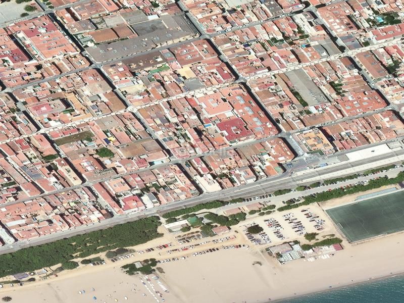 Foto e02d451a-af43-4fa3-b51d-6f5212d12343. Pis a Calella