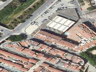Etagenwohnung  Calle joan d austria. Piso en calle joan d austria en terrassa, barcelona
