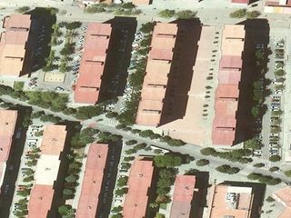 Appartamento  Calle acacia. Piso en calle acacia en cornella de llobregat, barcelona