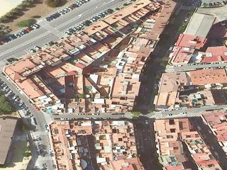 Pis  Avenida peru. Piso en avenida peru en mataro, barcelona
