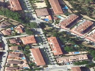 Etagenwohnung  Avenida can serra. Piso en avenida can serra en polinya, barcelona
