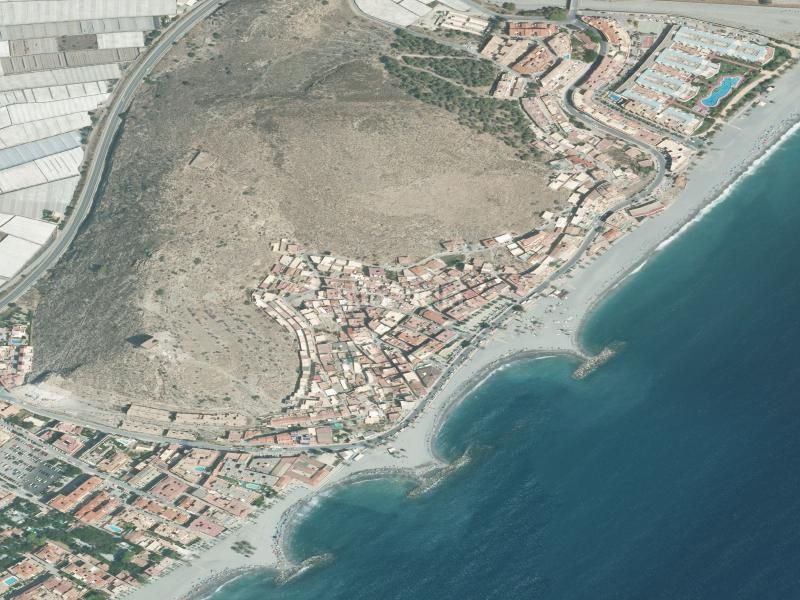 Foto 7f8121e2-262e-446e-acb9-0855f5879718. Pis a Castell de Ferro