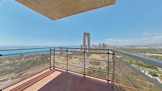 Flat  Calle presidente adolfo suarez. Piso en calle presidente adolfo suarez, benidorm