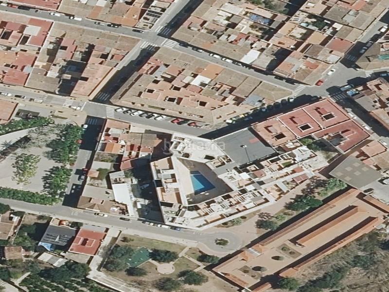 Foto 3bcb5e38-1dac-4d06-bad3-bbec06eec04c. Edifici a El Real de Gandia