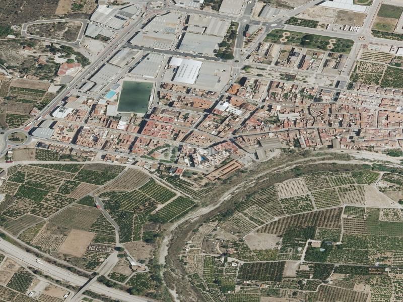 Foto cf1af175-bc56-4ac1-9287-2261cd9cb029. Edifici a El Real de Gandia