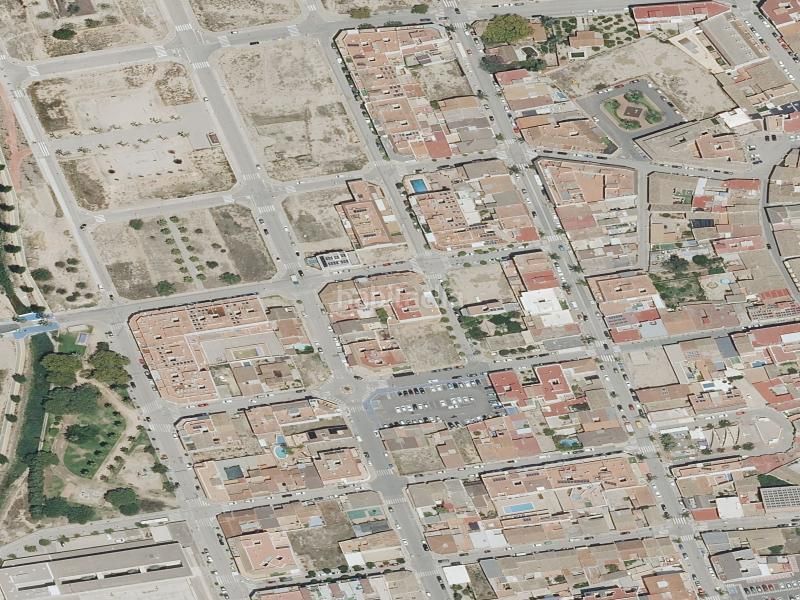 Foto 0f2fec66-7c4e-4e76-8f2e-cf570b673cdb. Pis a Monserrat