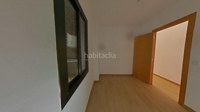 Foto f4c248e4-f5d8-42b2-bd5a-31e06df2b5d1. Pis a Mercat Rubí