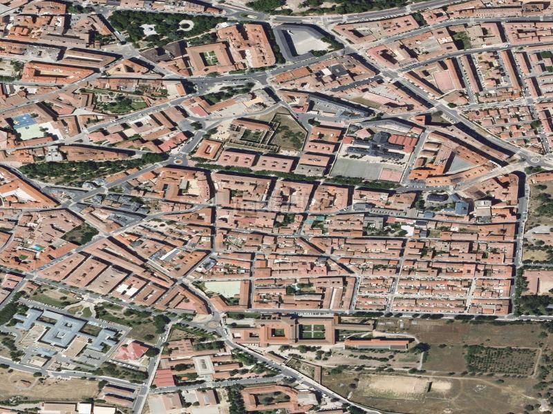 Foto a0e9b524-5b46-49a1-ae23-7234ed232ae3. Edificio conjunto de 4 viviendas en el mismo edificio , en Ávila
