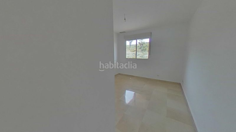 Foto c516fe83-6773-472a-8523-5de567b3c5b2. Pis a La Duquesa Manilva