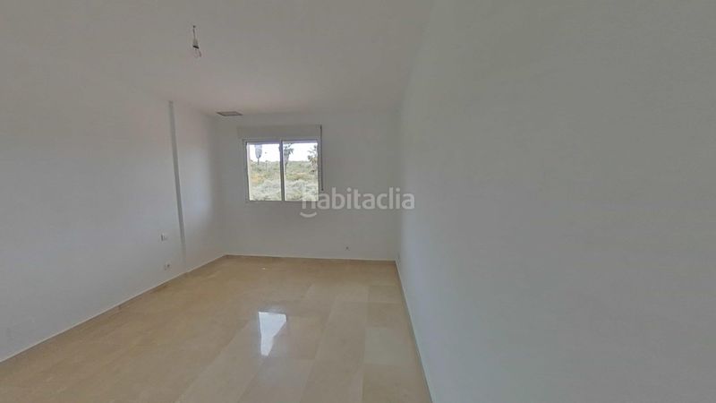 Foto d82b356a-1c29-42a3-af56-39f2a36716dd. Pis a La Duquesa Manilva
