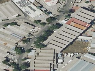Nau industrial a Calle Caucho