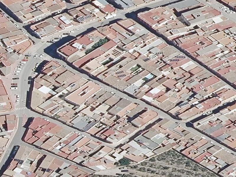 Foto c402e9ca-ba87-4a50-bdbe-7addd0cc2f86. Pis a Corbera