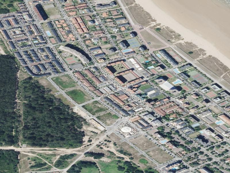 Foto 935d7bc1-0e31-4741-8e2a-468331aad2ea. Pis a Zona Playa Laredo