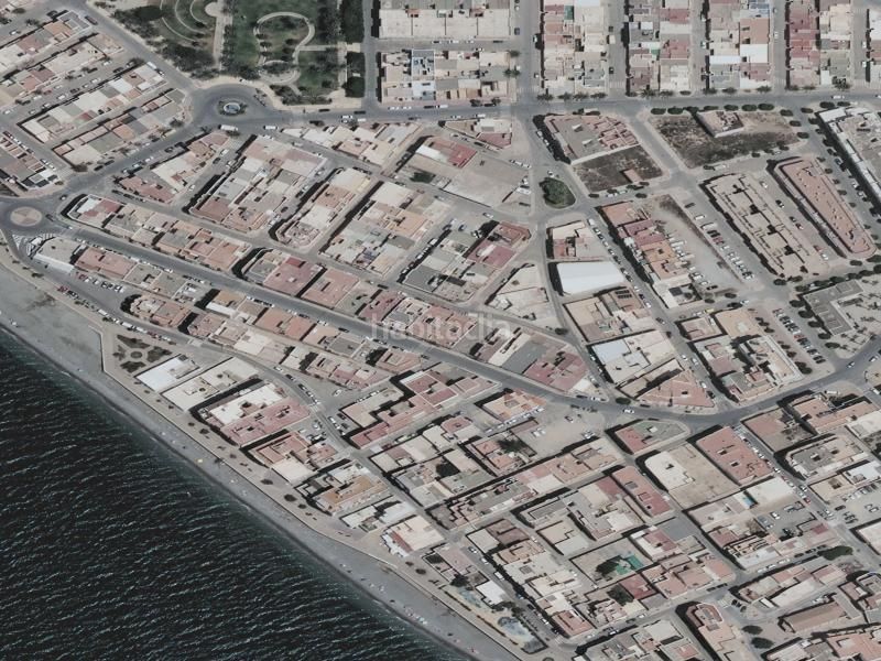 Foto 576f9169-3cf2-445b-a634-a9653217199a. Edificio in Balerma Ejido (El)