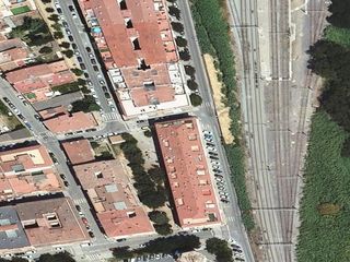 Gebäude  Plaza bascara. Conjunto de 2 viviendas en el mismo edificio en figueres, girona