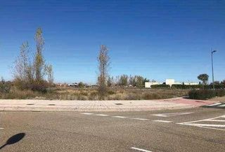 Terreny residencial  Calle rio ebro. Suelo urbano en calle rio ebro, aldeamayor de san martín