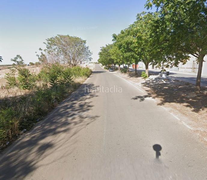 Foto 0e8ad012-f779-4711-bb61-cc1d6755e897. Nave industrial en Lora de Estepa