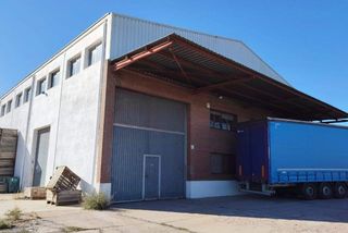 Locale commerciale  Pt. hondos de giraba. Nave industrial en pt. hondos de giraba, fraga