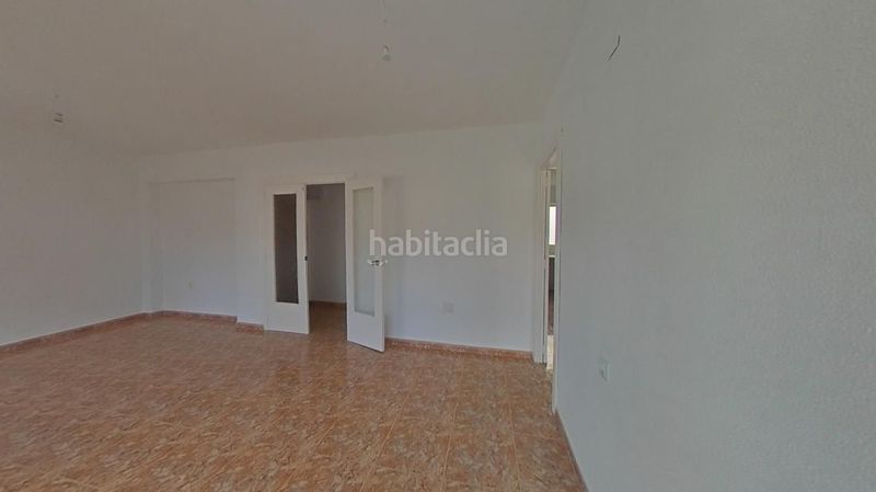 Foto 7e3e909b-72e6-4853-9e94-cd229fd0b3eb. Pis a Plaza Castelar - Mercado Central Elda