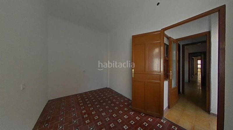 Foto adbdcb39-9a3d-465c-b9fe-0b18df7d499b. Pis a Plaza Castelar - Mercado Central Elda