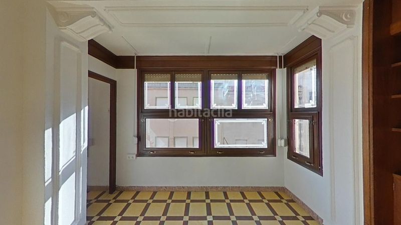 Foto bbe2e4b1-da46-42f0-80bd-3738aeb39772. Pis a Plaza Castelar - Mercado Central Elda
