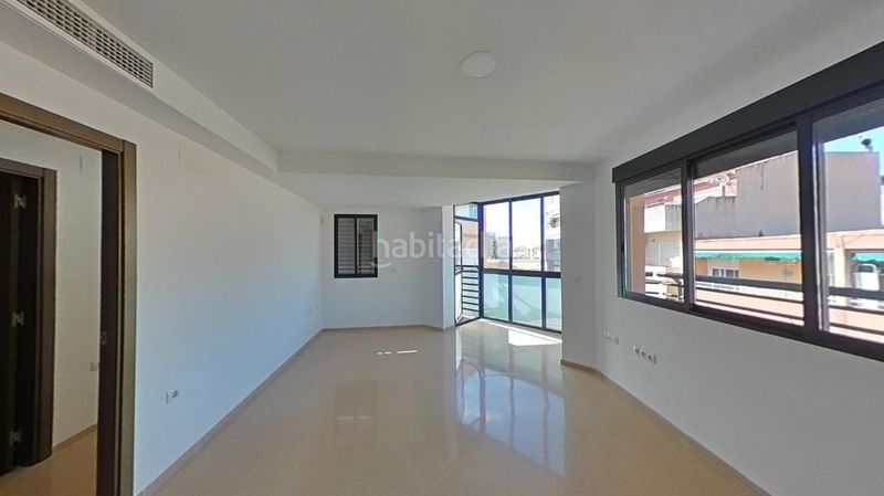 Foto 10c6adee-f7d1-4532-b7b0-b5e641aa460a. Pis a Centro Elda