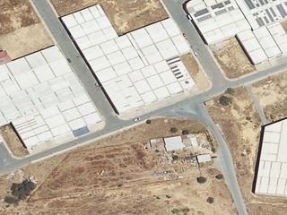 Country house  Poligono industrial la barca 15. Venta de local en cartaya