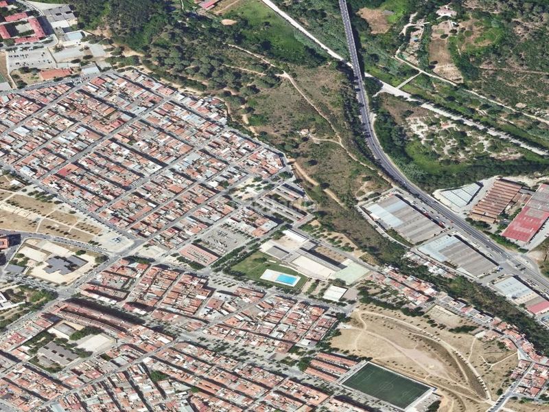 Foto f2162ade-c433-4e40-9534-94bd2b0f9e5d. Piso venta de piso en La Plana del Pintor Sabadell