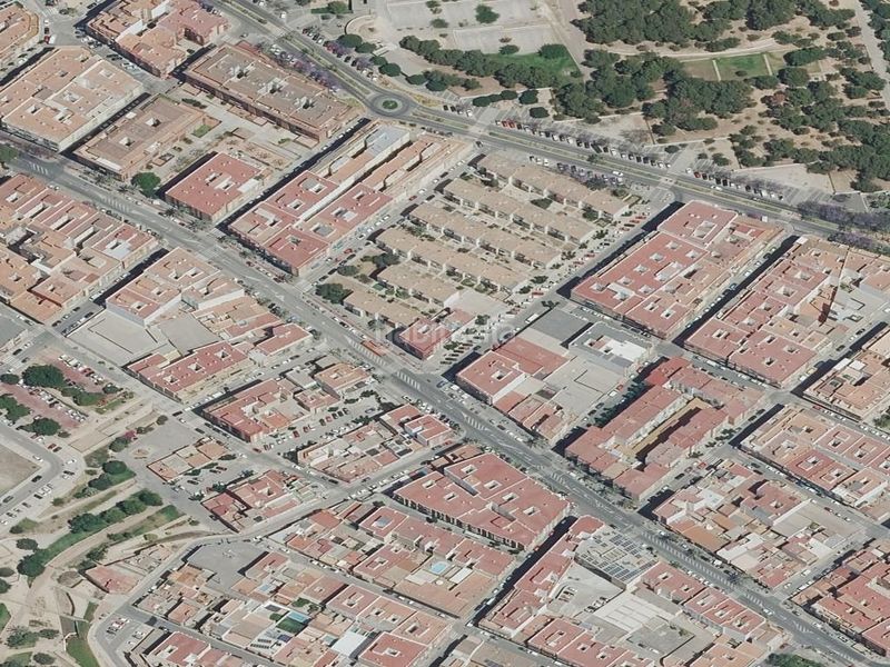Foto 439da36a-a308-4e06-b328-c8ba68a14798. Pis a Parc Central Paterna