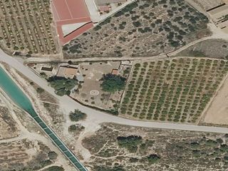Terreny residencial a Calle Oliveres. Barrio San Ramón (pol.36 parcela