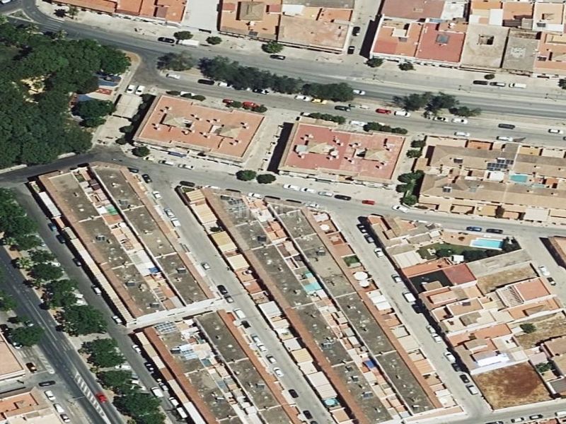 Foto e1e9bd98-03e9-49e5-a247-41cdcfd9b90f. Casa a Lebrija