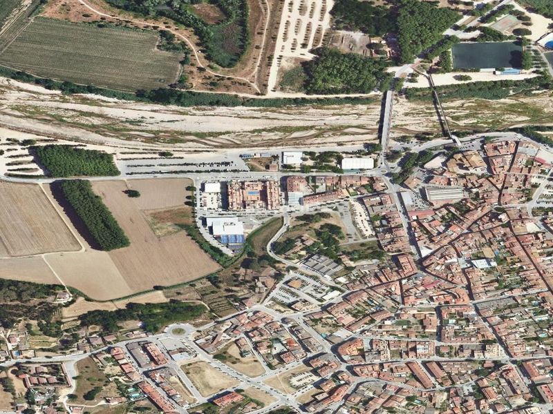 Foto a52cd603-8abd-45e9-899e-e6f4186bc123. Pis a Tordera Tordera