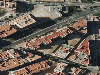 Chalet  Elche 4. Venta de garaje en crevillent