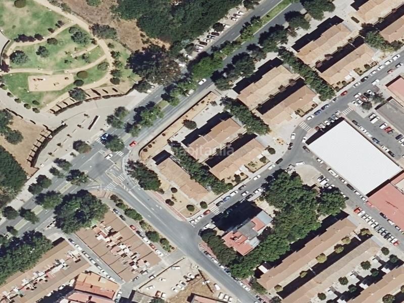 Foto 5c6d6a68-1ffd-4cb1-bdb7-4875c8417c4d. Casa a La Hispanidad - Verdeluz Huelva