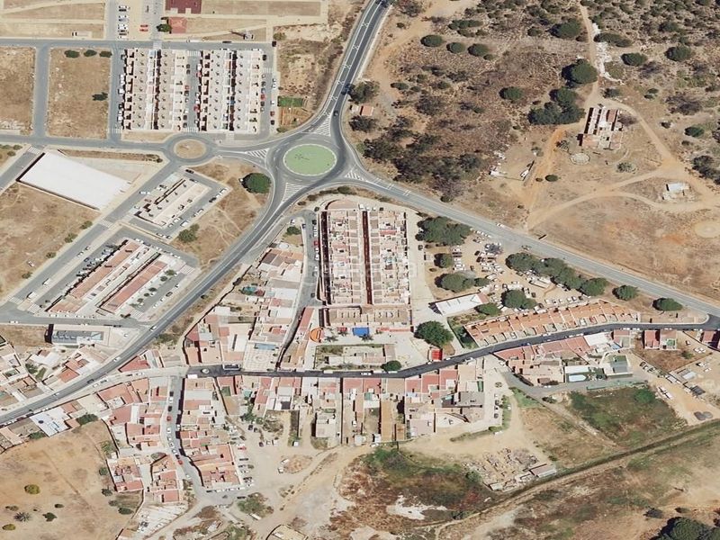 Foto b5662c27-3fd5-40a9-af32-069f2c796ca4. Pis a Isla Cristina