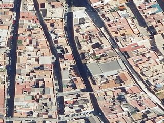 Maison  Canonigo 11. Venta de casa en dos hermanas