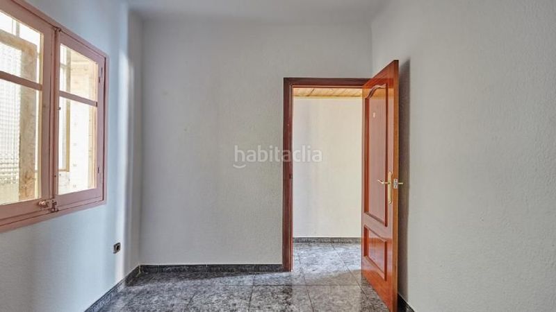 Foto ae5c9abc-602d-4cd9-9fed-d2f644d9a296. Pis a La Salut Badalona