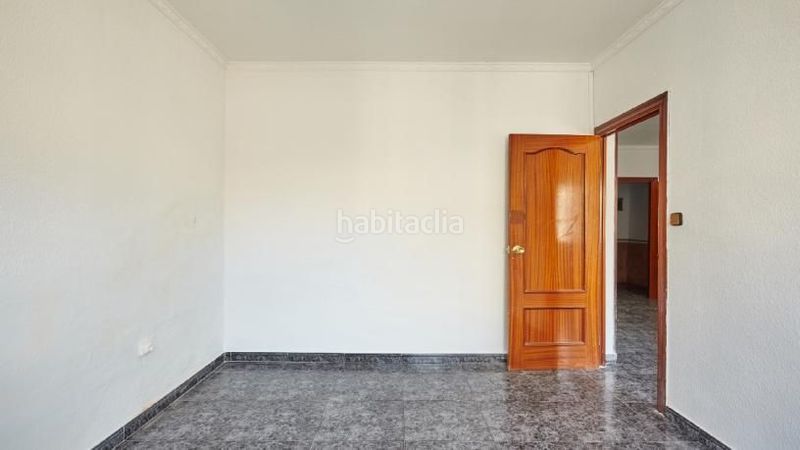 Foto cad200b5-c9f6-4120-a3e5-156b4fa85c12. Pis a La Salut Badalona