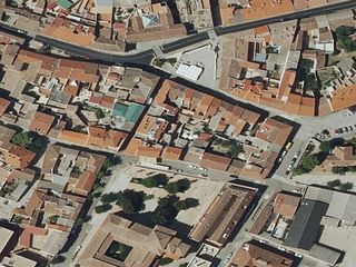 Xalet  Miguel de cervantes 1. Venta de garaje en villa del prado