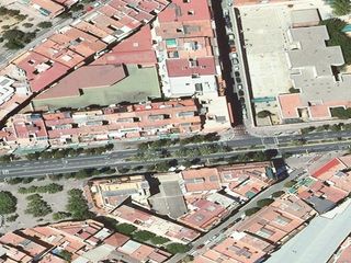 Industrial building  Valldaura 245. Venta de oficina en barcelona