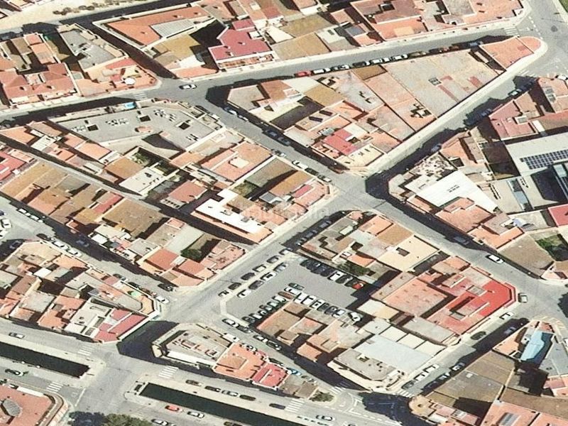 Foto c3a90231-8152-45ef-ae59-2ba555c8d804. Casa a Casc Antic Amposta