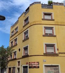 Pis  Calle sant benet 13. Venta de piso en santa coloma de gramenet