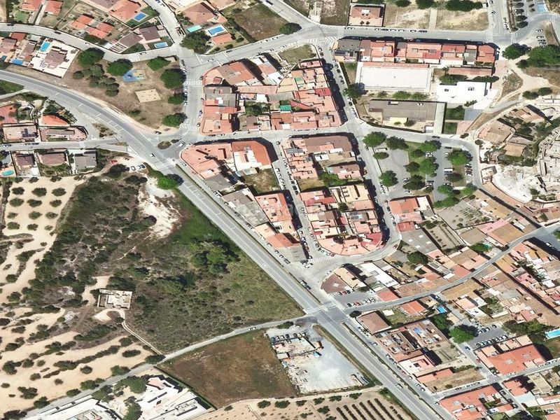 Foto 7f6676bf-247d-49f2-9077-d29f3614d732. Pis a Calafell poble Calafell