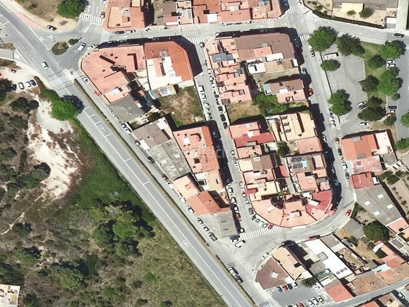 Foto f9c10958-d32b-4fb5-8903-977666f4f5da. Pis a Calafell poble Calafell
