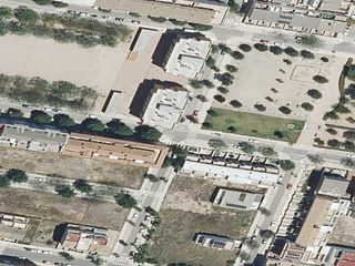 Chalet  Els serrans 59-61. Venta de garaje en algemesí